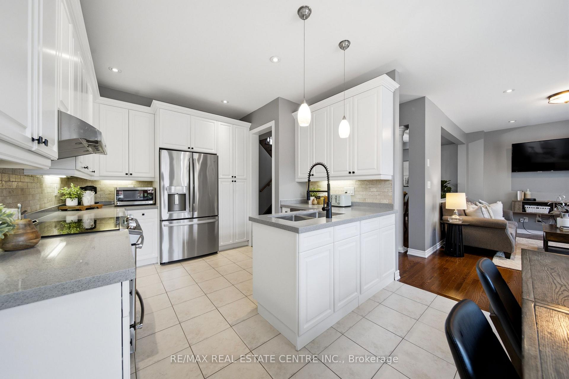 Photo 9 of 4640 Kearse Street, Burlington, Alton — HOMEH