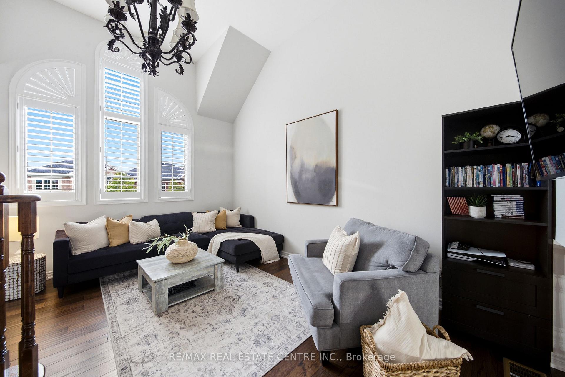 Photo 25 of 4640 Kearse Street, Burlington, Alton — HOMEH