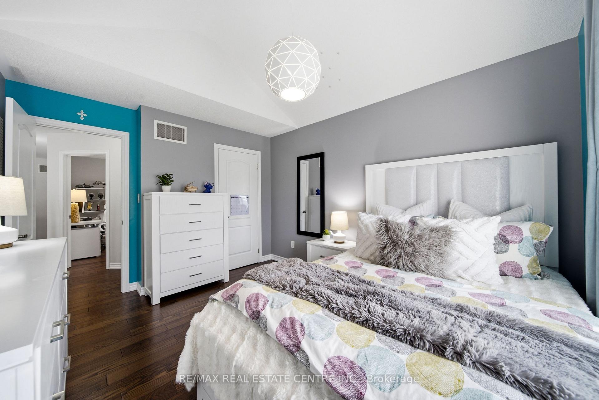 Photo 38 of 4640 Kearse Street, Burlington, Alton — HOMEH