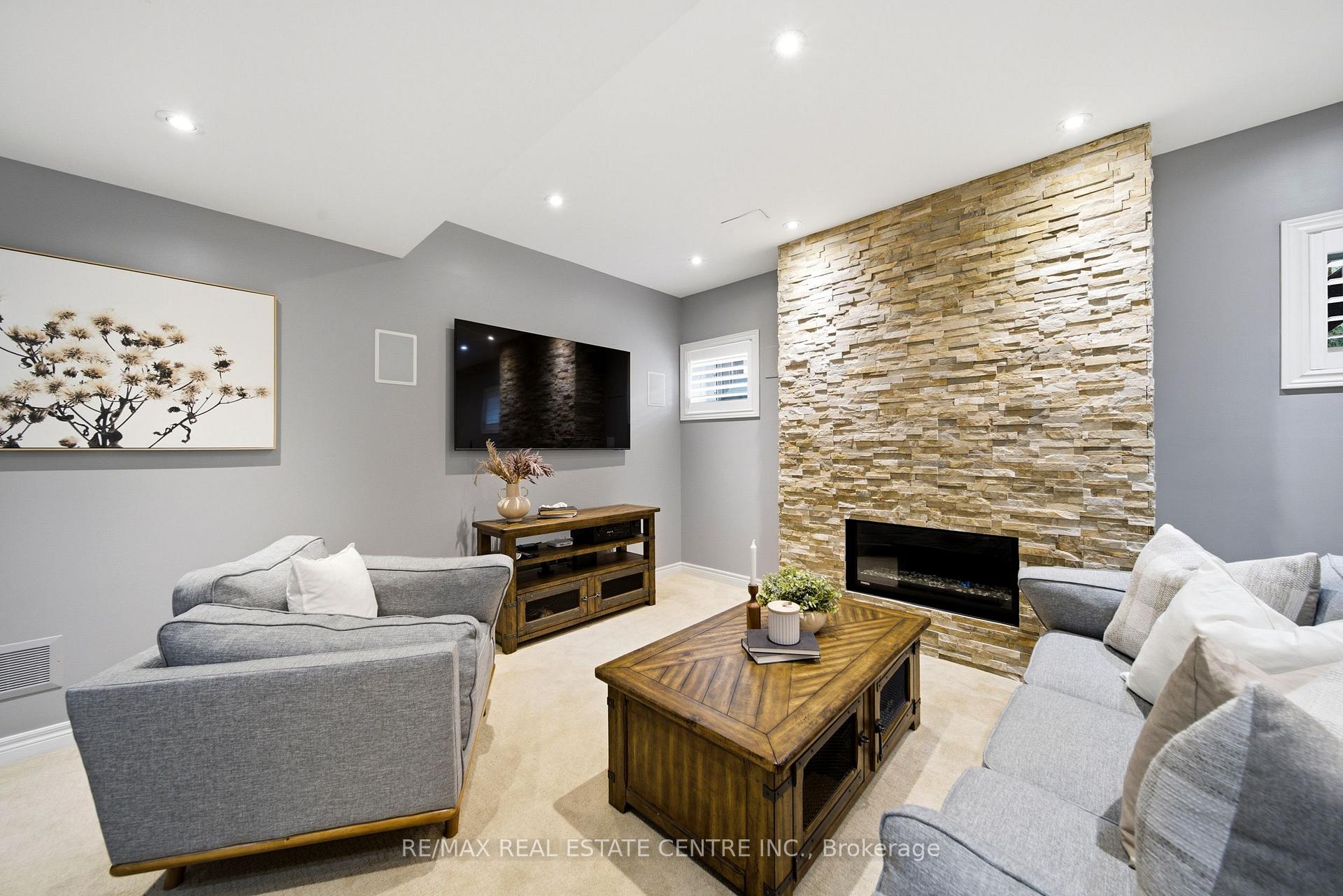 Photo 40 of 4640 Kearse Street, Burlington, Alton — HOMEH