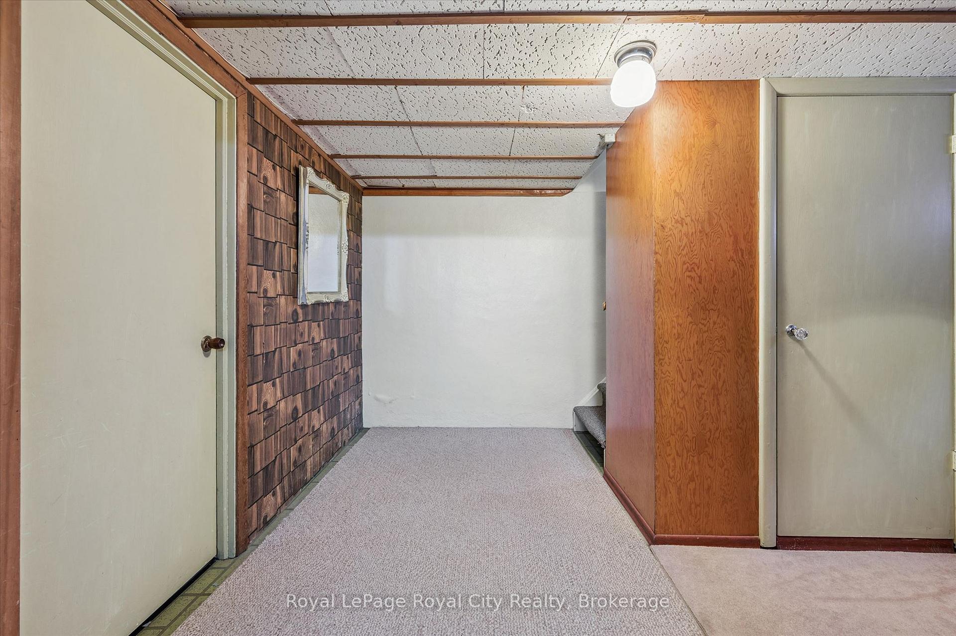Photo 24 of 10 Paul Avenue, Guelph, General Hospital — HOMEH