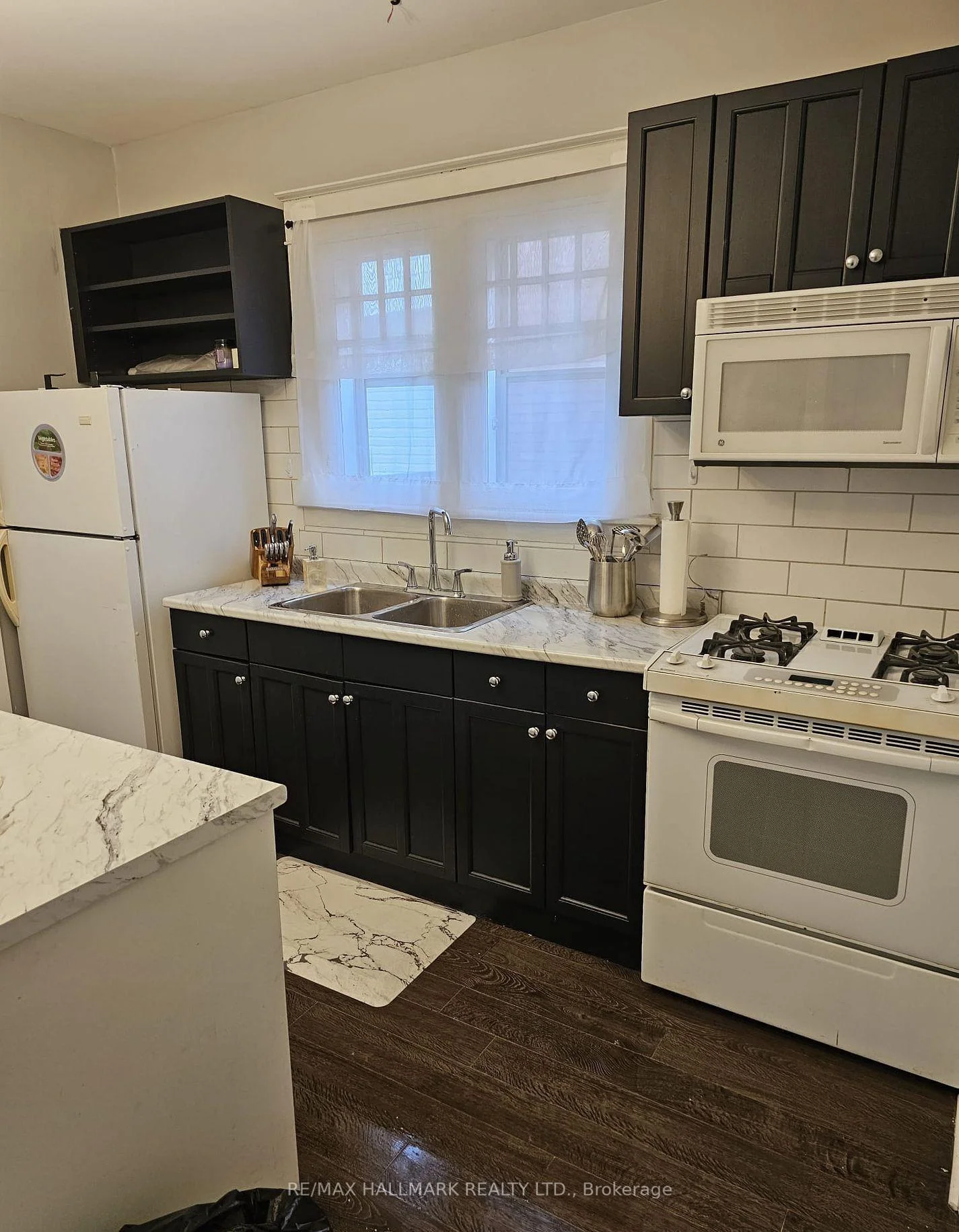 Photo 7 of Unit Upper, 46 Grove Street, Welland, Welland Downtown — HOMEH