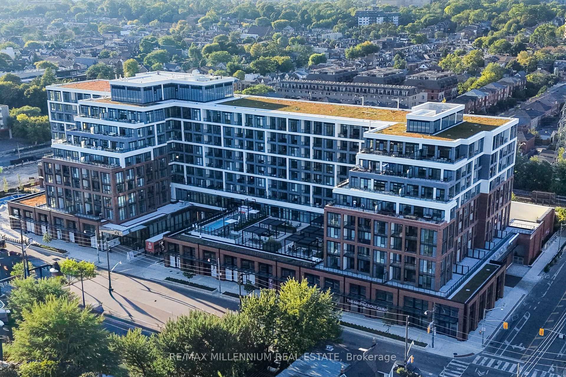 Front of Unit 629, 858 Dupont Street