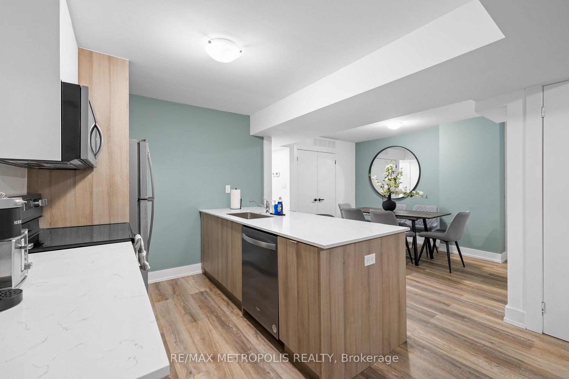 Photo 26 of 447 Lansdowne Avenue, Toronto, Dufferin Grove — HOMEH