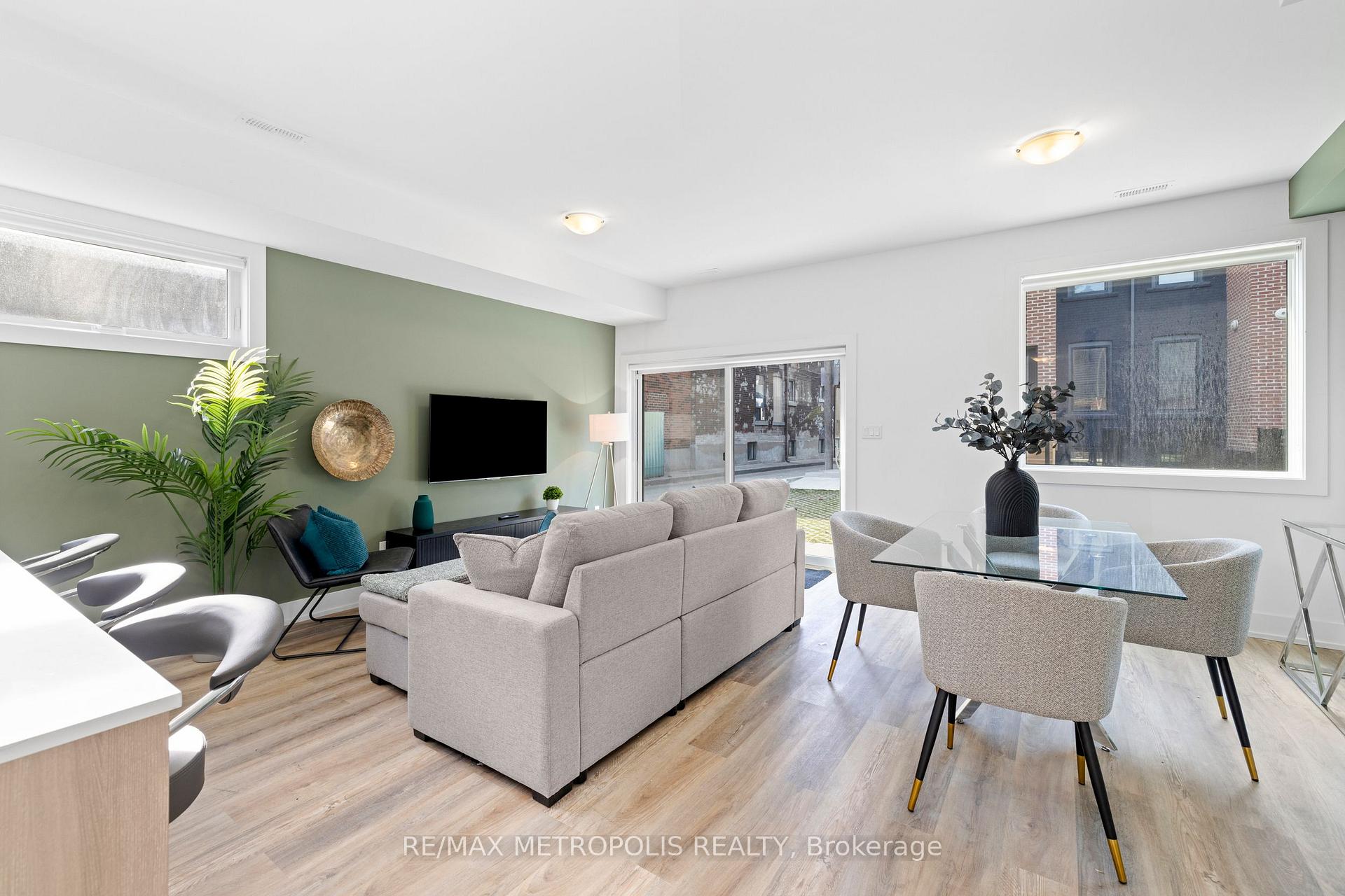 Photo 32 of 447 Lansdowne Avenue, Toronto, Dufferin Grove — HOMEH
