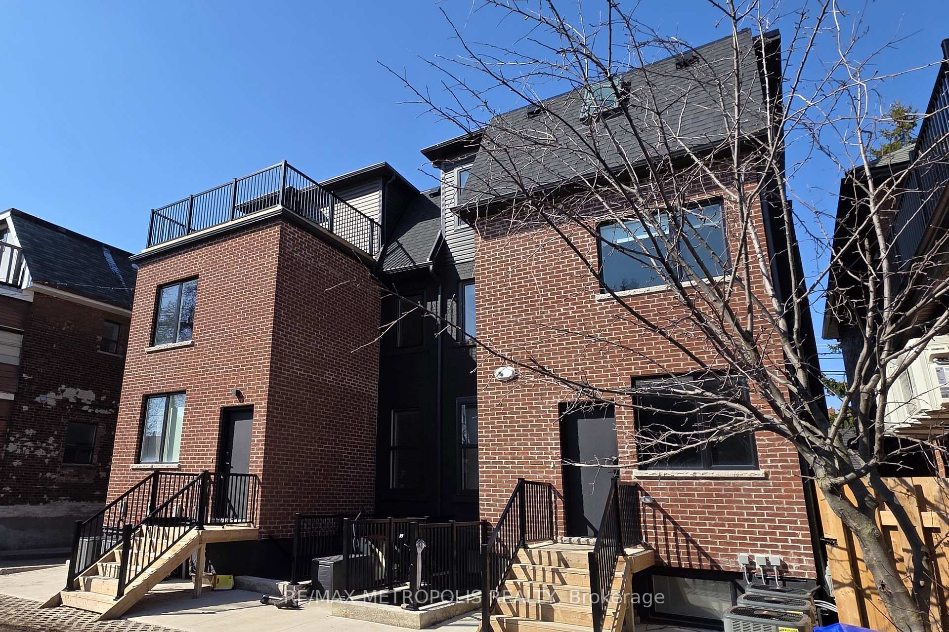Photo 47 of 447 Lansdowne Avenue, Toronto, Dufferin Grove — HOMEH
