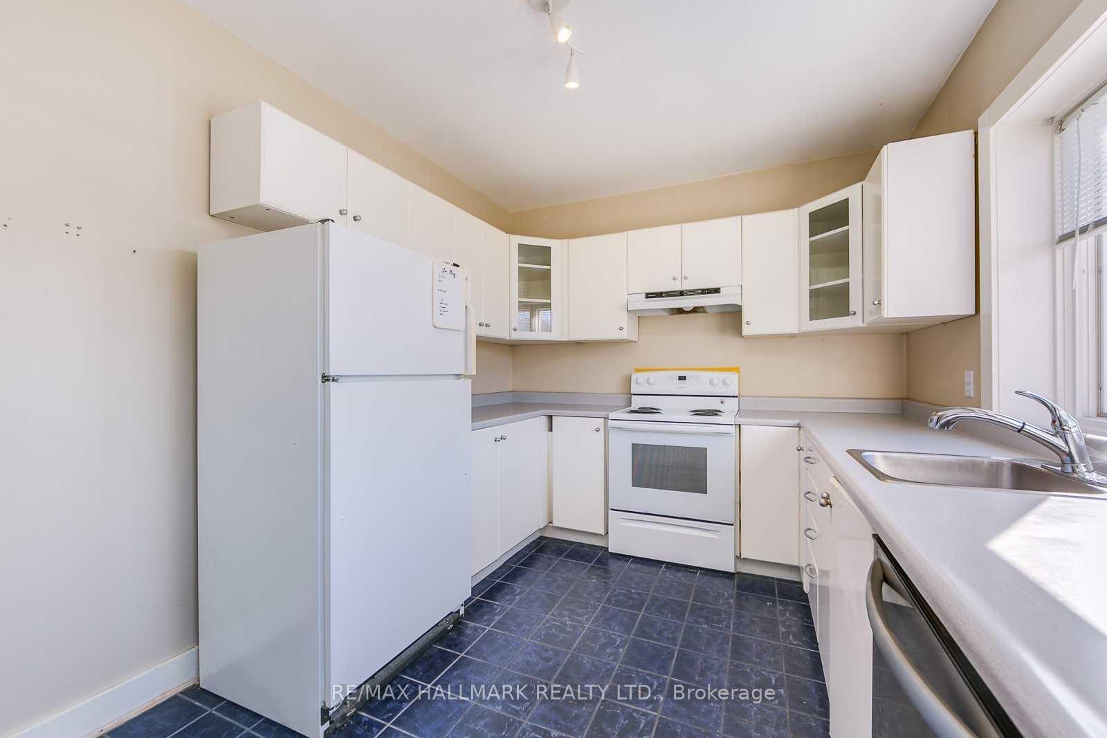 Photo 10 of Unit Upper, 6 Prust Avenue, Toronto, South Riverdale — HOMEH