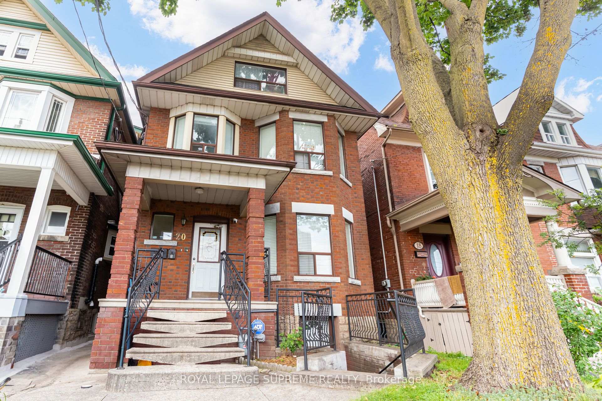 Photo 1 of Unit Bsmt, 20 Edna Avenue, Toronto, High Park North — HOMEH