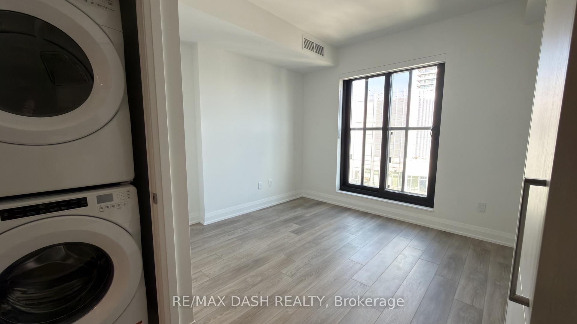 Photo 17 of Unit 3701, 20 Soudan Avenue, Toronto, Mount Pleasant West — HOMEH