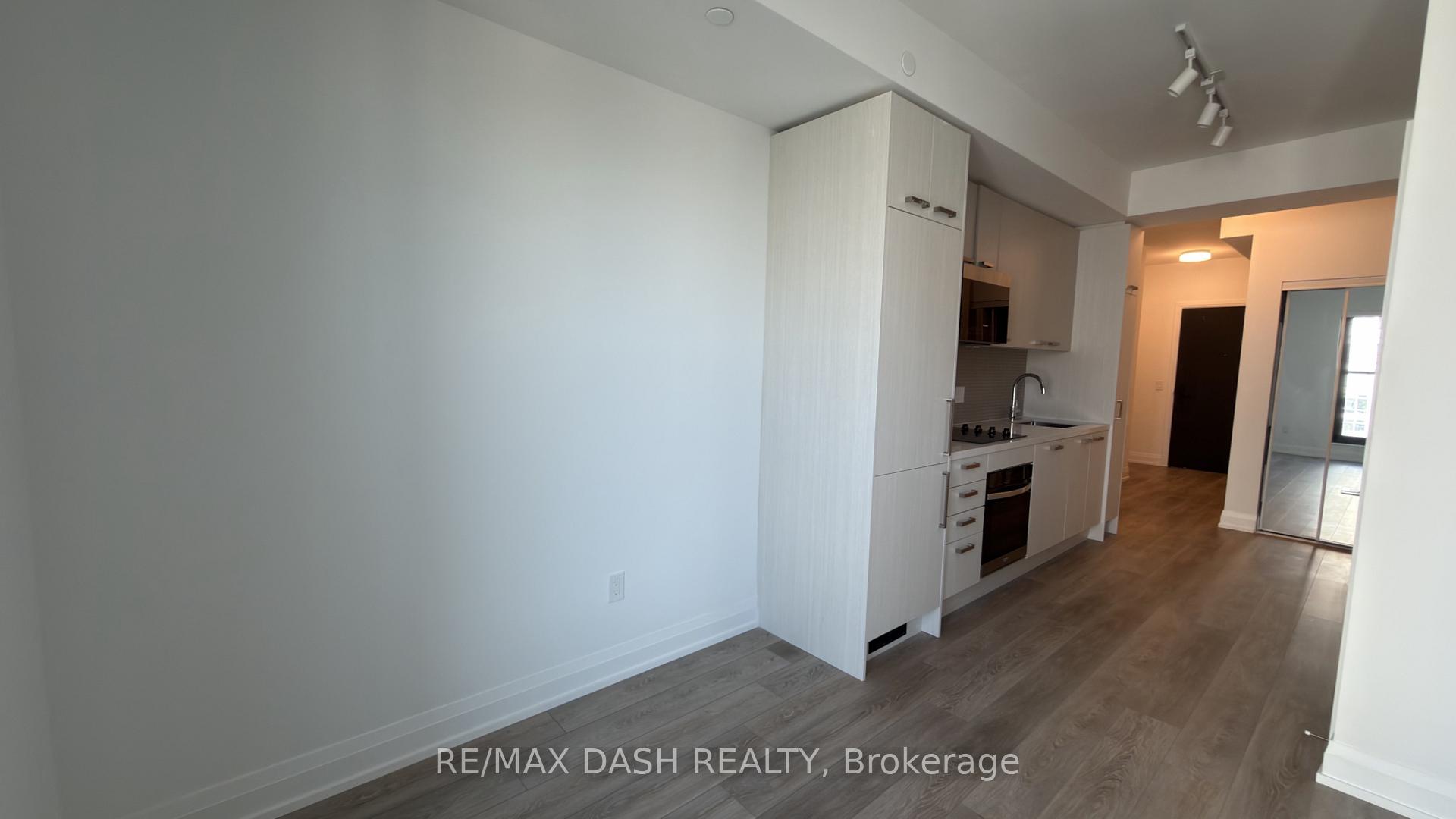 Photo 19 of Unit 3701, 20 Soudan Avenue, Toronto, Mount Pleasant West — HOMEH