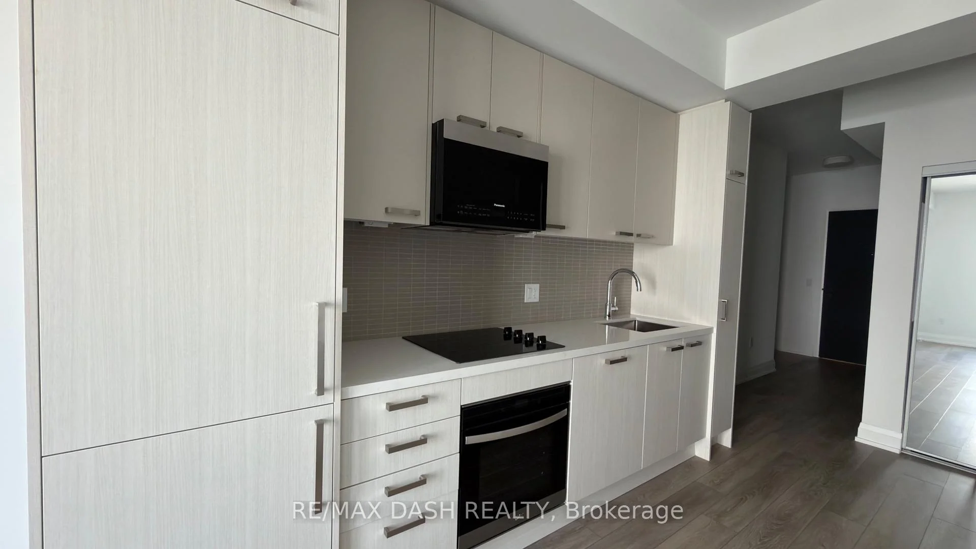 Photo 16 of Unit 3701, 20 Soudan Avenue, Toronto, Mount Pleasant West — HOMEH