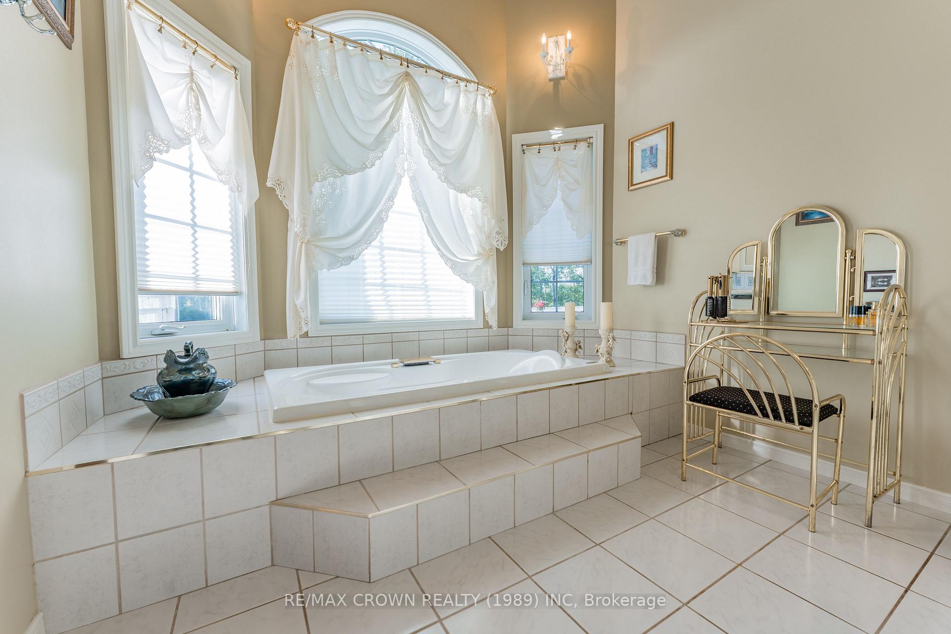 Photo 25 of 120 B Mitchell Road, Kapuskasing — HOMEH