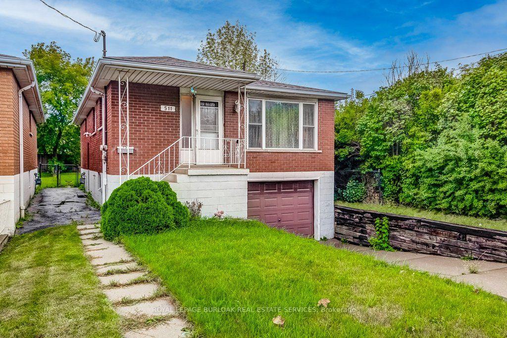 Photo 2 of 511 Rennie Street, Hamilton, Parkview — HOMEH