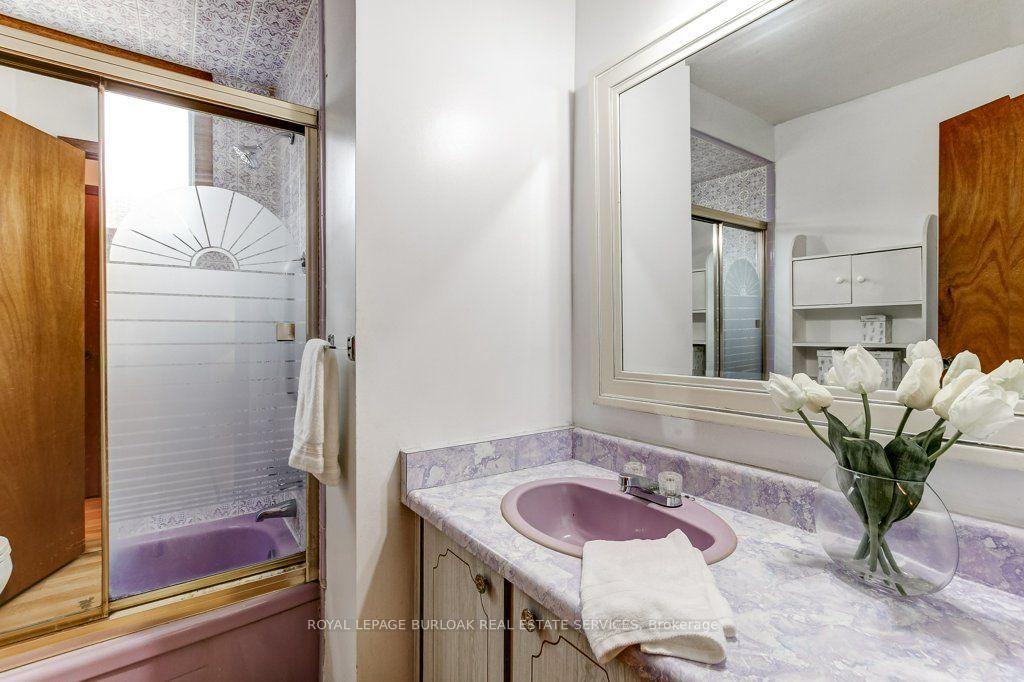 Photo 18 of 511 Rennie Street, Hamilton, Parkview — HOMEH