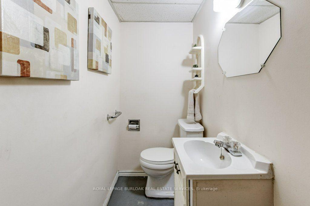 Photo 26 of 511 Rennie Street, Hamilton, Parkview — HOMEH