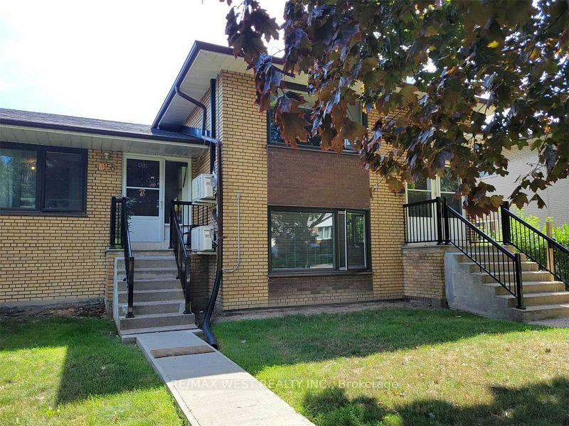 Photo 7 of Unit 15 C, 15 Cannon Road, Etobicoke, Stonegate-Queensway — HOMEH