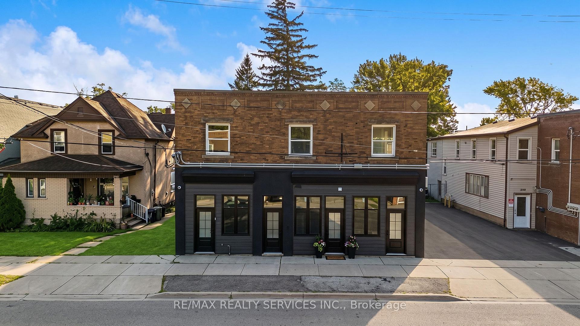 Photo 3 of Unit 1, 260 King Street, Welland, Welland Downtown — HOMEH