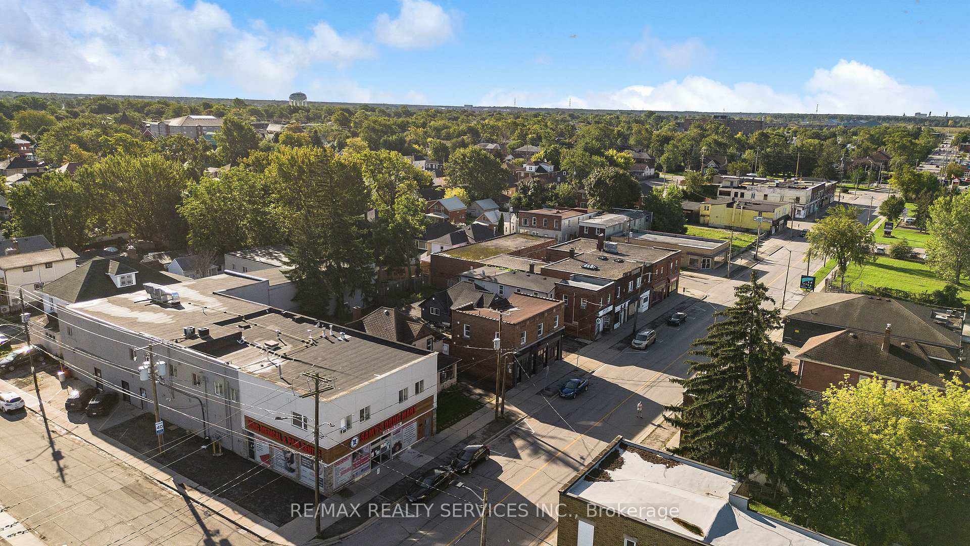 Photo 34 of Unit 1, 260 King Street, Welland, Welland Downtown — HOMEH
