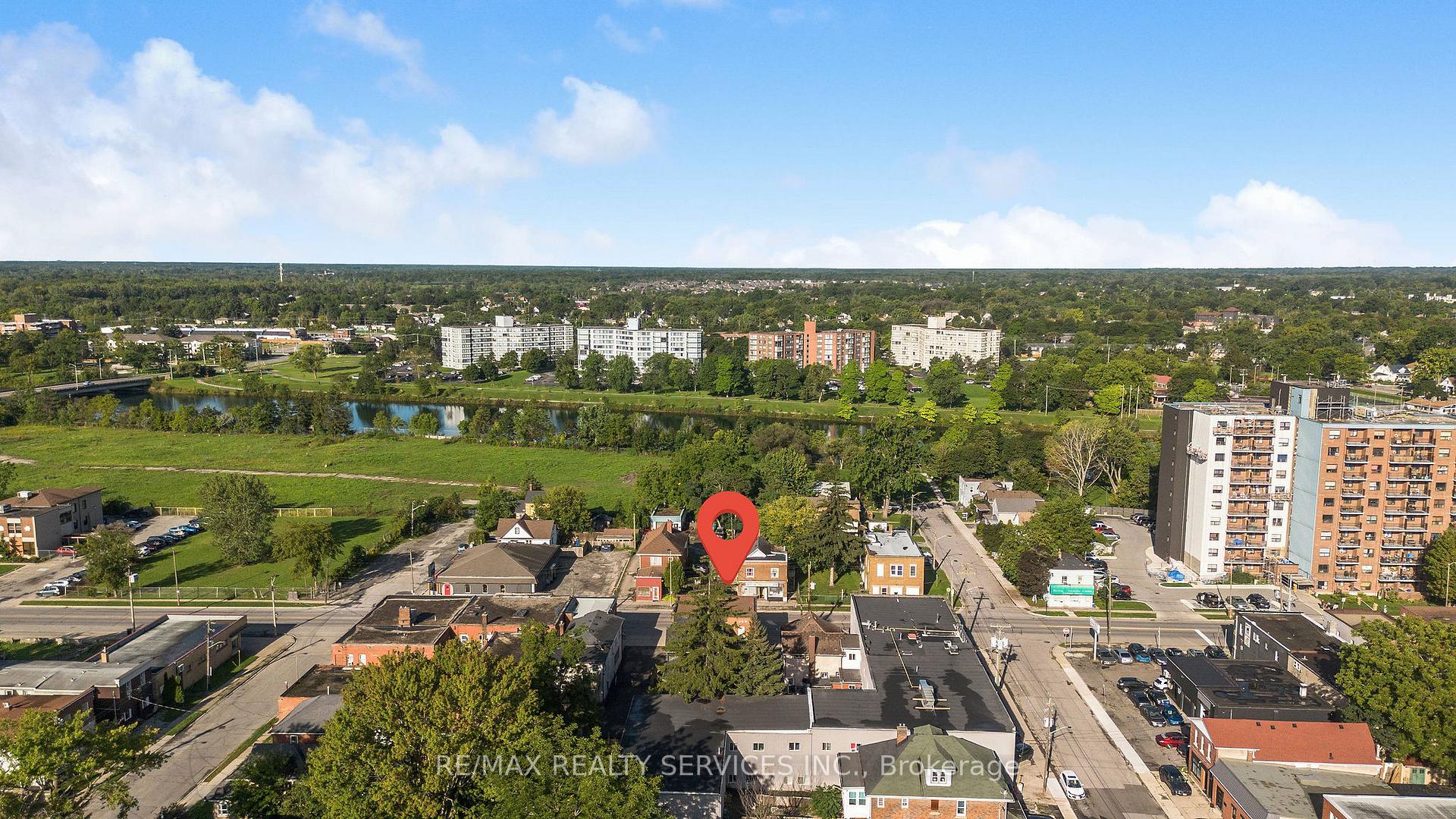 Photo 38 of Unit 1, 260 King Street, Welland, Welland Downtown — HOMEH
