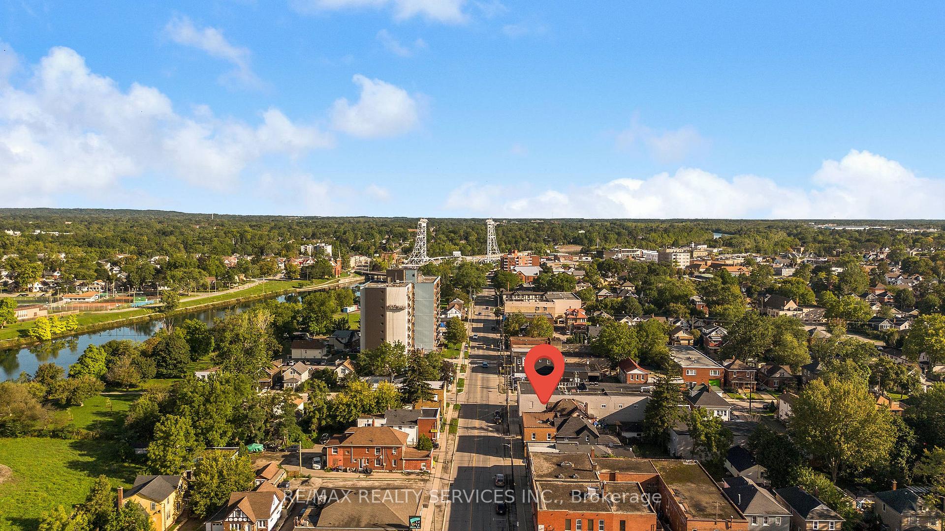 Photo 40 of Unit 1, 260 King Street, Welland, Welland Downtown — HOMEH