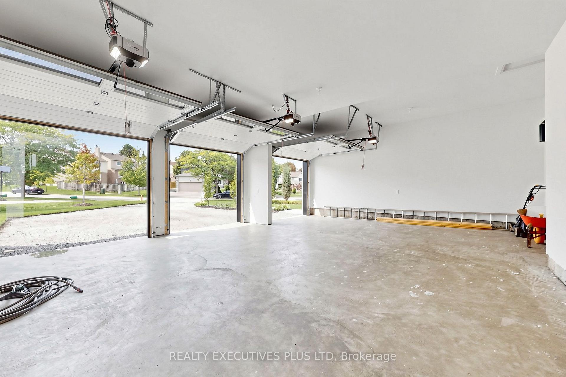 Photo 43 of 1837 New Street, Pickering, Amberlea — HOMEH