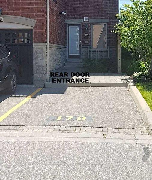 Photo 2 of Unit 15, 3355 Thomas Street, Mississauga, Churchill Meadows — HOMEH