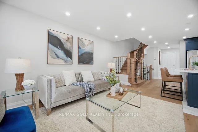 Photo 11 of 7334 Lowville Heights, Mississauga, Lisgar — HOMEH