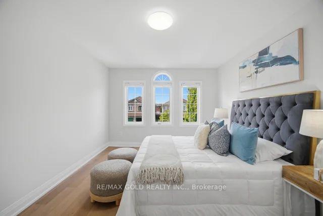 Photo 23 of 7334 Lowville Heights, Mississauga, Lisgar — HOMEH