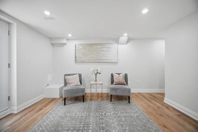 Photo 34 of 7334 Lowville Heights, Mississauga, Lisgar — HOMEH