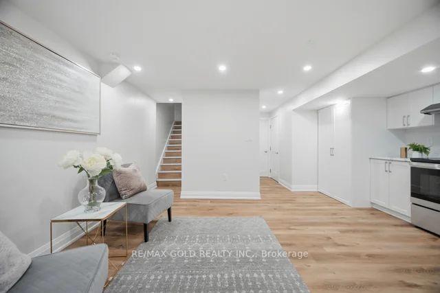 Photo 35 of 7334 Lowville Heights, Mississauga, Lisgar — HOMEH