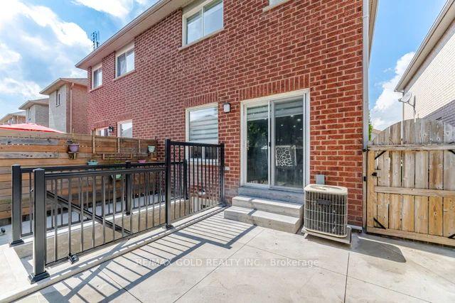 Photo 45 of 7334 Lowville Heights, Mississauga, Lisgar — HOMEH