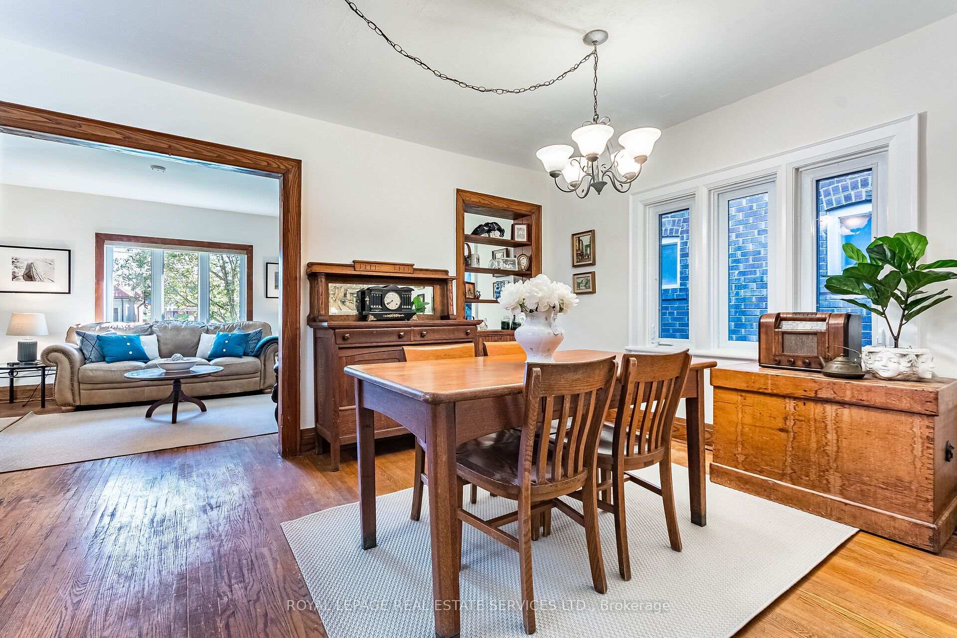 Photo 14 of 60 Sixth Street, Etobicoke, New Toronto — HOMEH
