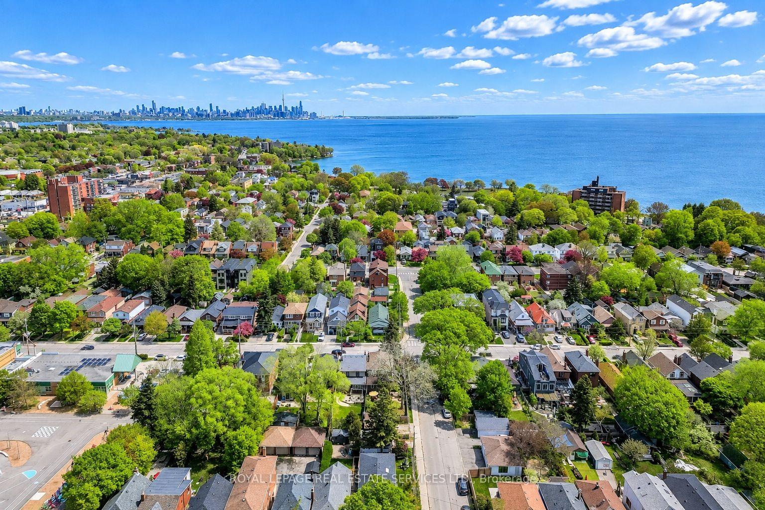 Photo 41 of 60 Sixth Street, Etobicoke, New Toronto — HOMEH