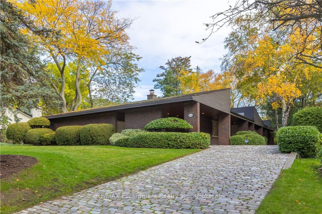 Photo 2 of 1168 Carey Road, Oakville, Morrison — HOMEH