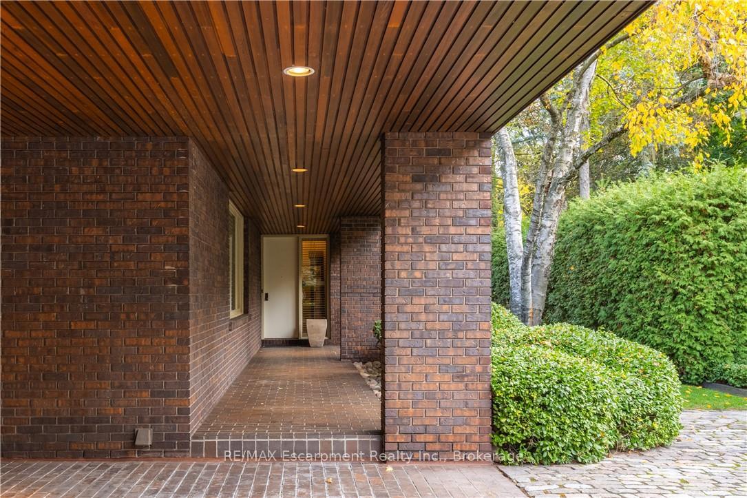 Photo 5 of 1168 Carey Road, Oakville, Morrison — HOMEH