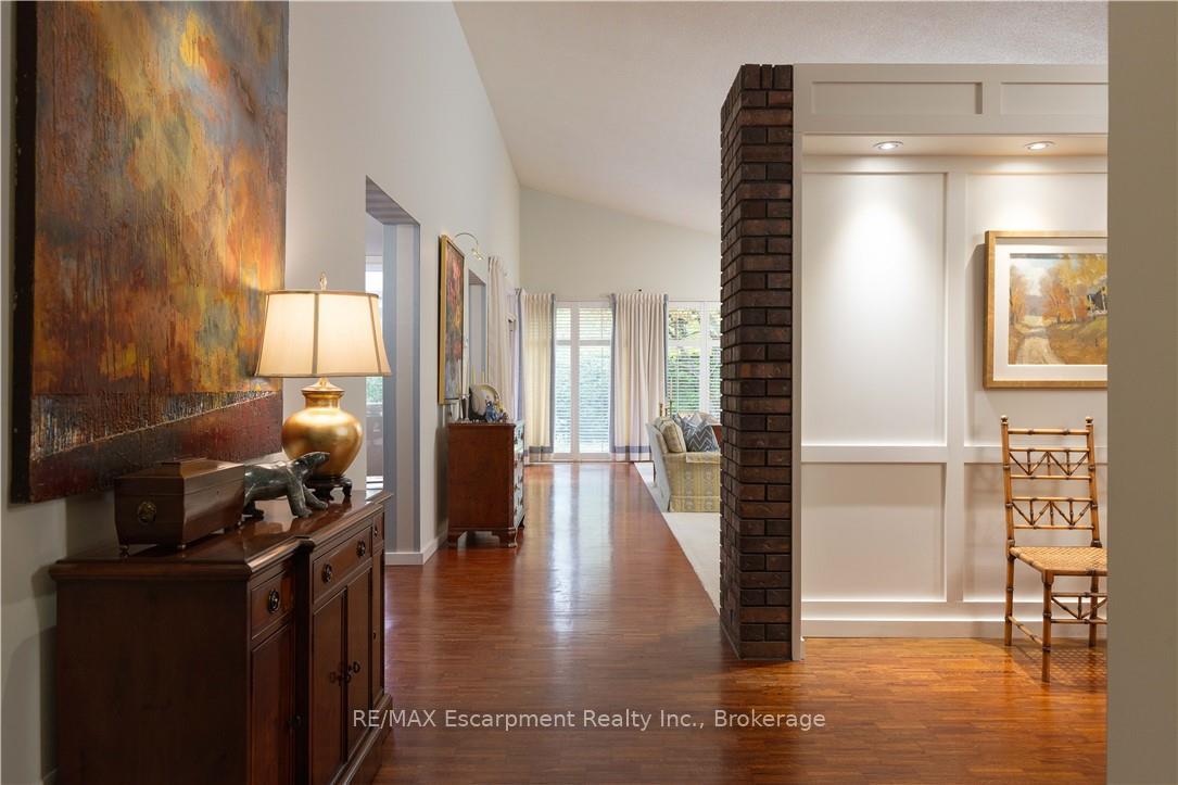 Photo 6 of 1168 Carey Road, Oakville, Morrison — HOMEH