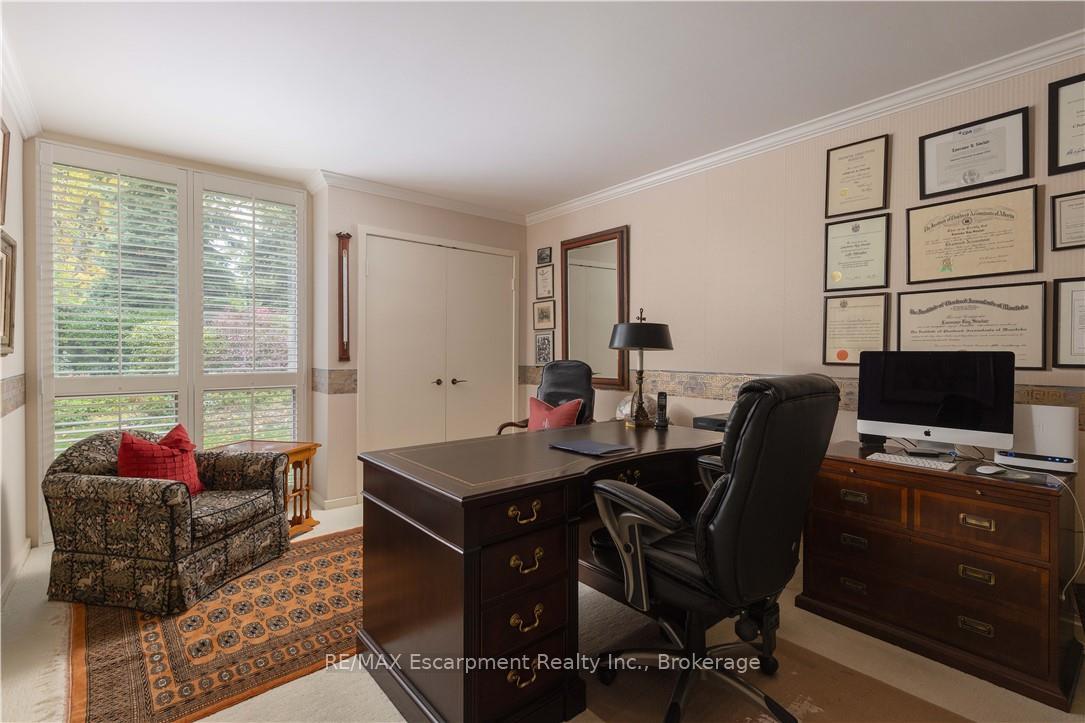 Photo 25 of 1168 Carey Road, Oakville, Morrison — HOMEH