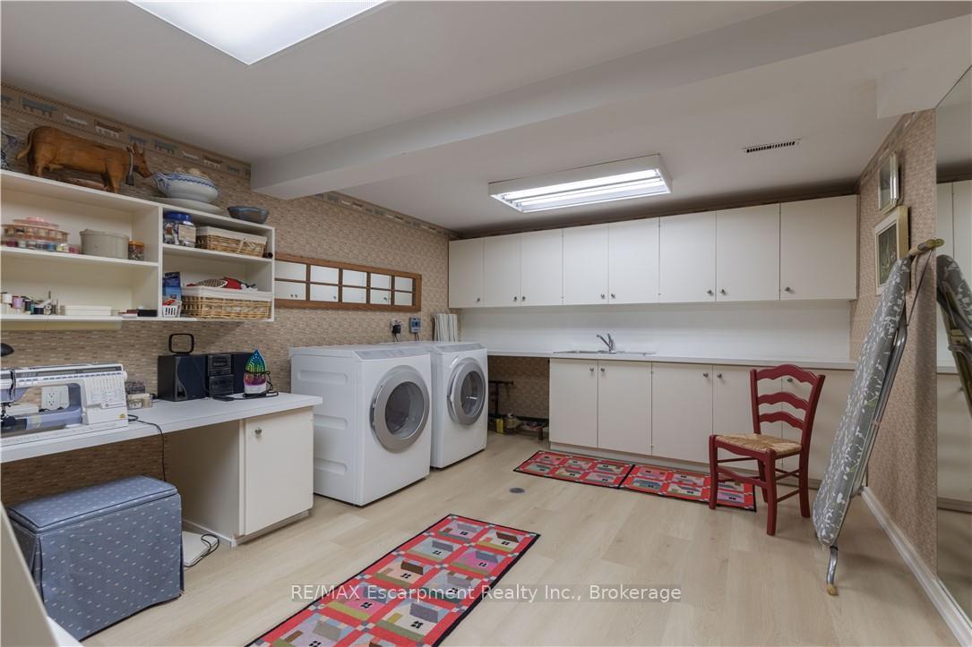 Photo 28 of 1168 Carey Road, Oakville, Morrison — HOMEH