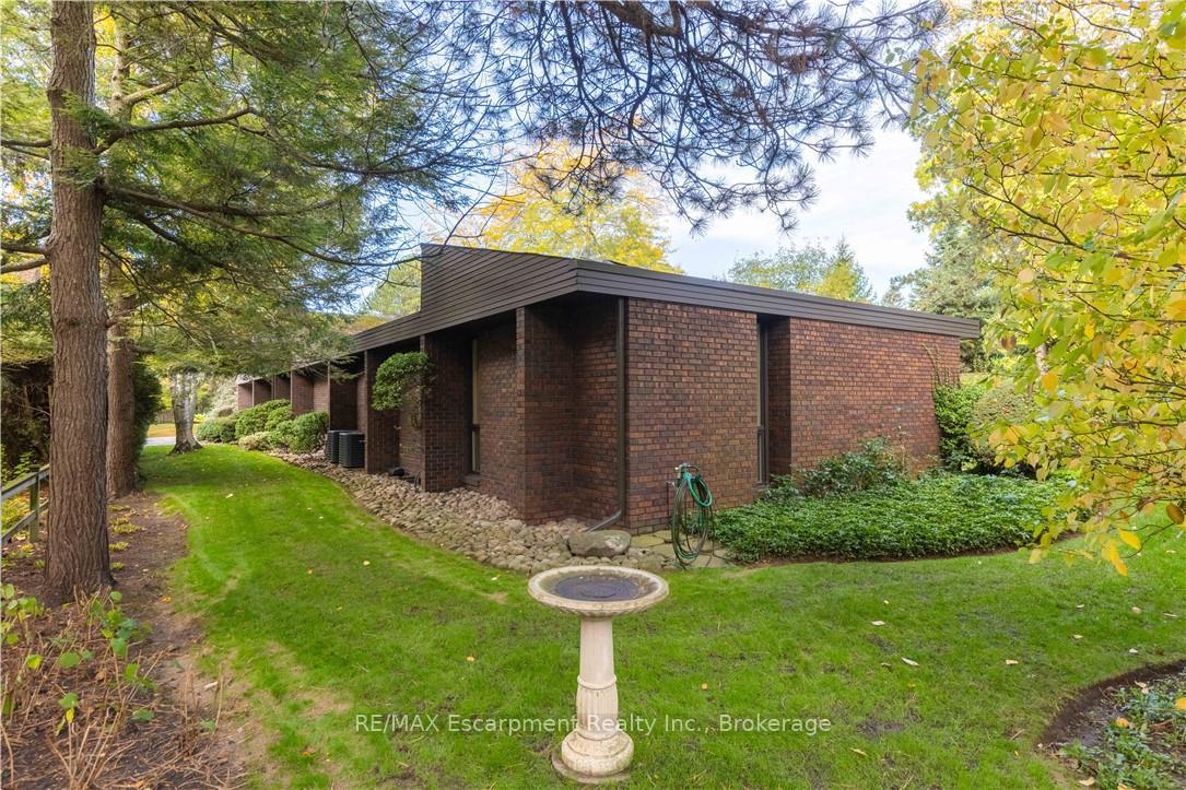Photo 30 of 1168 Carey Road, Oakville, Morrison — HOMEH