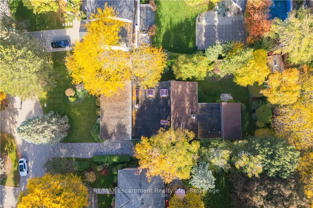 Photo 35 of 1168 Carey Road, Oakville, Morrison — HOMEH