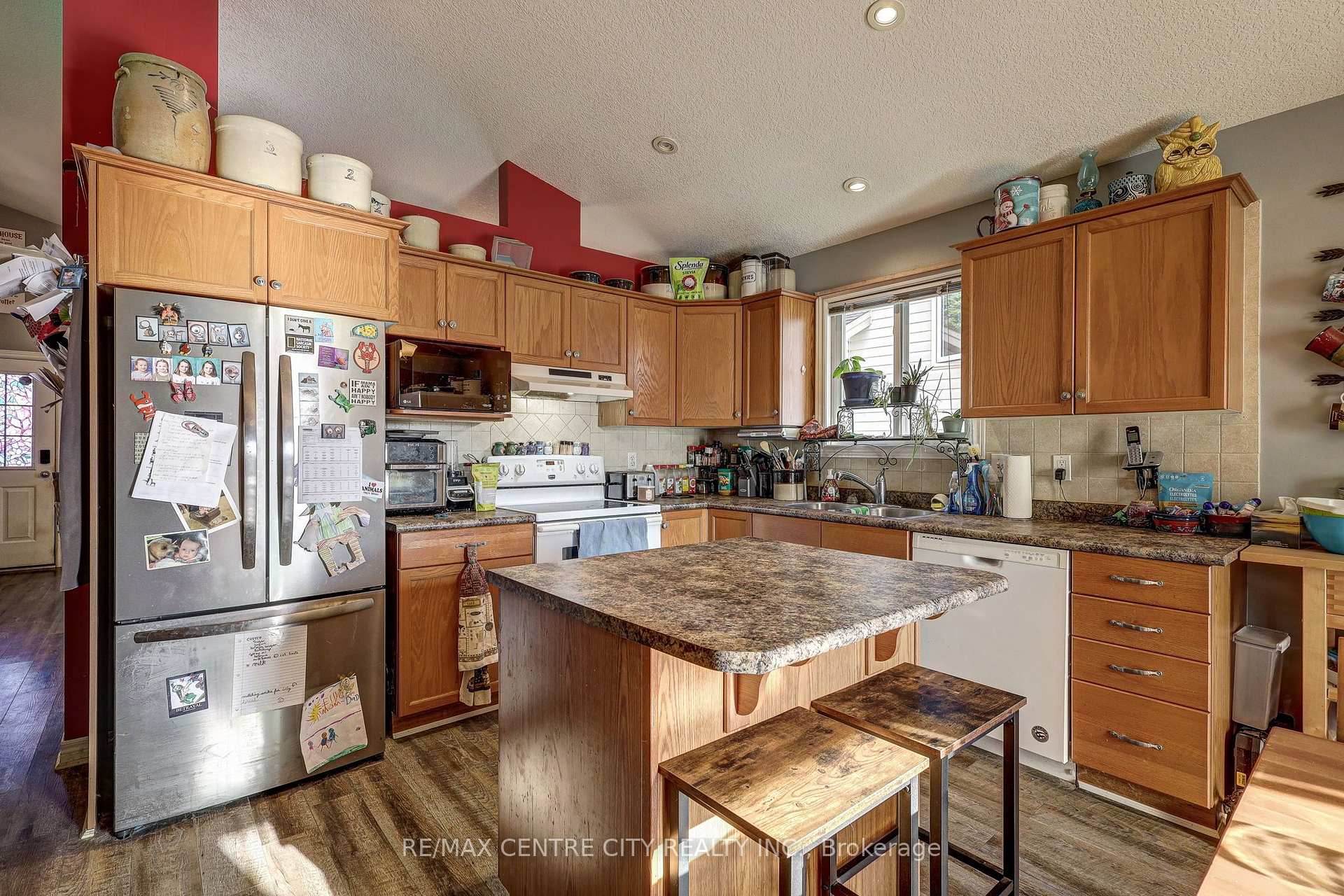 Photo 25 of 26 Glenview Court, St. Thomas — HOMEH