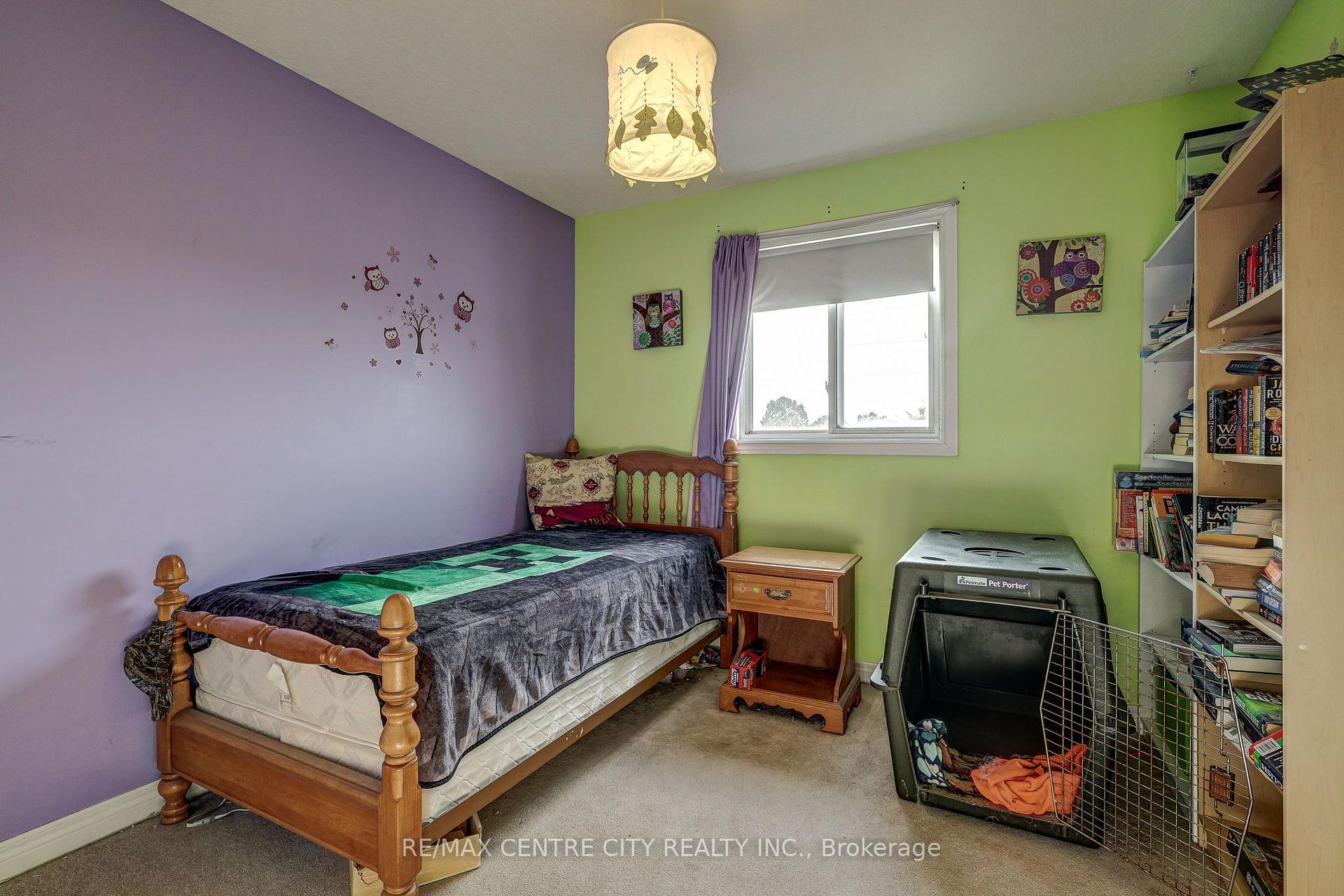 Photo 34 of 26 Glenview Court, St. Thomas — HOMEH