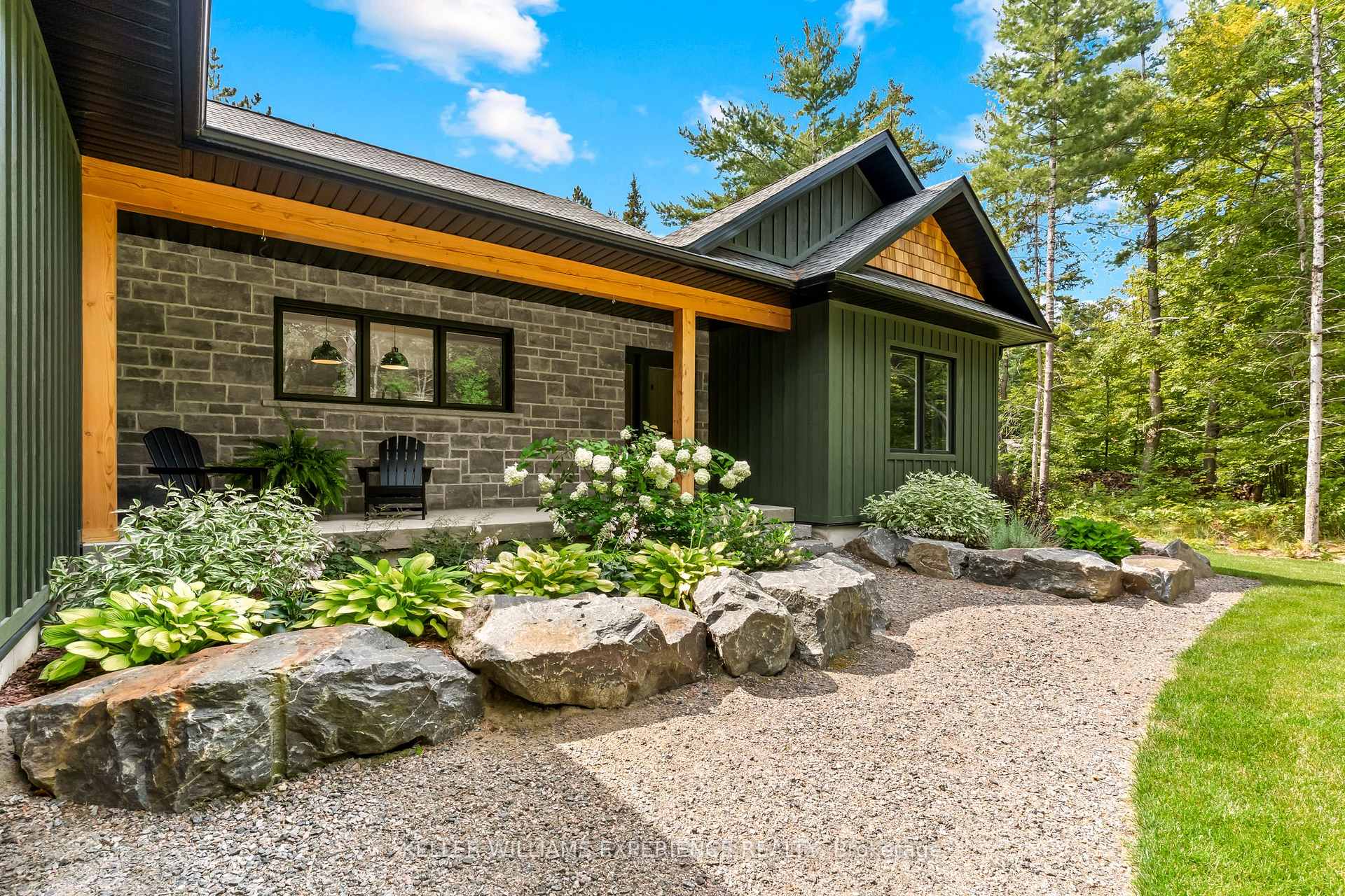 Photo 4 of 1065 Kilworthy Road, Gravenhurst, Morrison — HOMEH