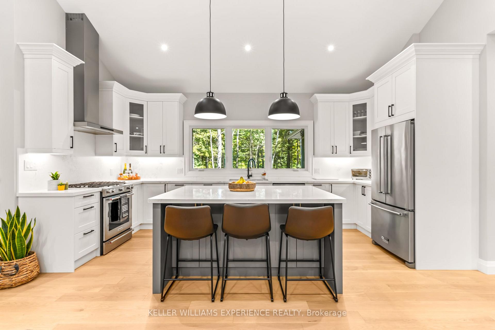 Photo 2 of 1065 Kilworthy Road, Gravenhurst, Morrison — HOMEH