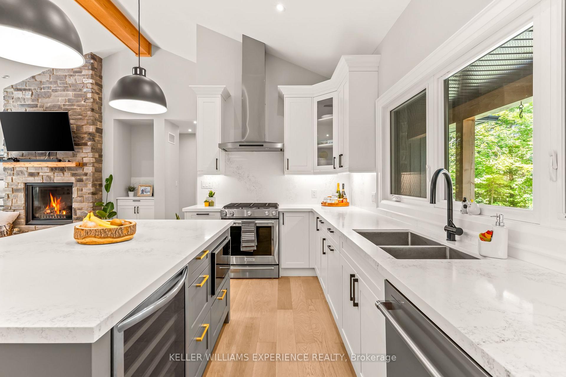 Photo 8 of 1065 Kilworthy Road, Gravenhurst, Morrison — HOMEH