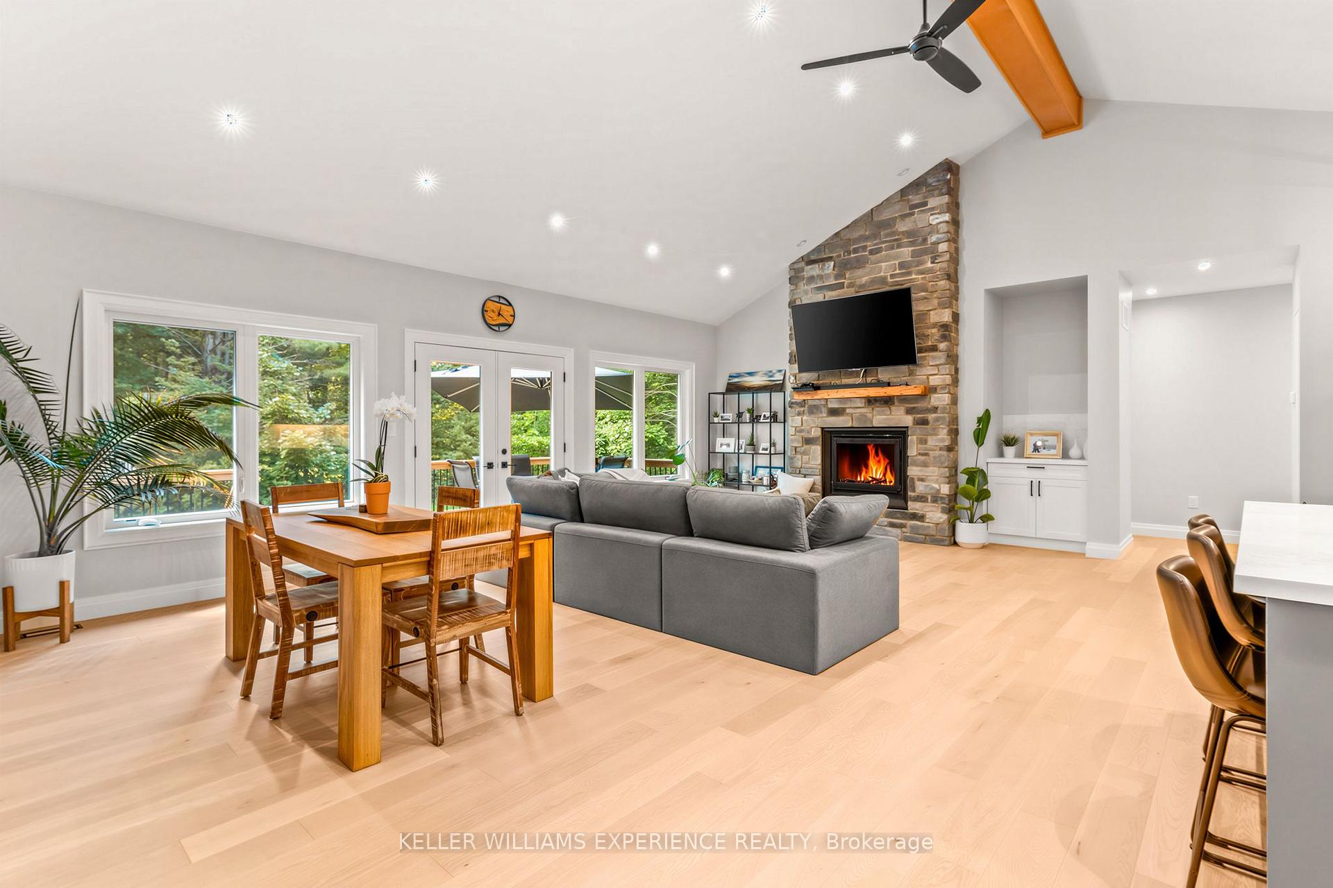 Photo 10 of 1065 Kilworthy Road, Gravenhurst, Morrison — HOMEH