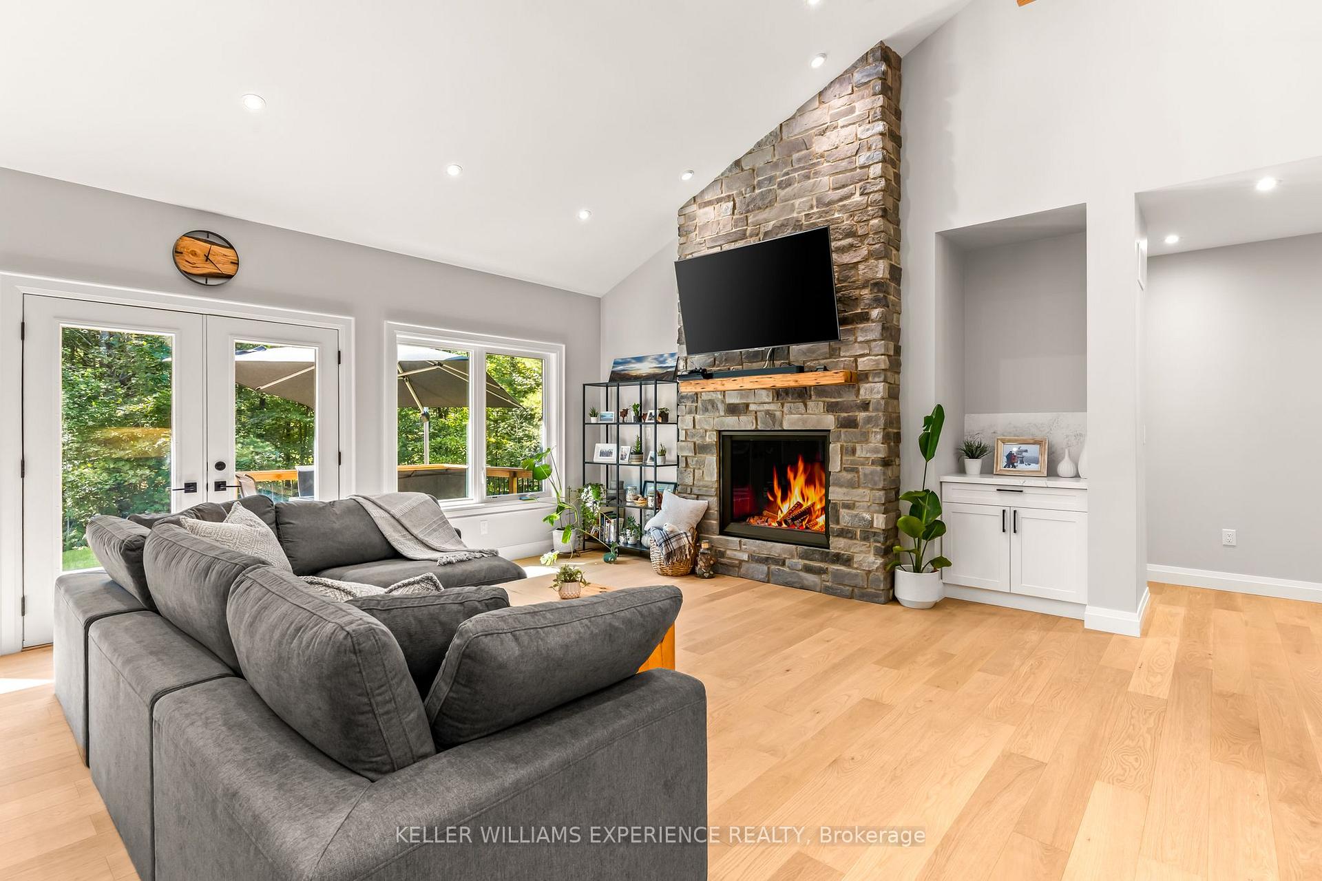 Photo 12 of 1065 Kilworthy Road, Gravenhurst, Morrison — HOMEH