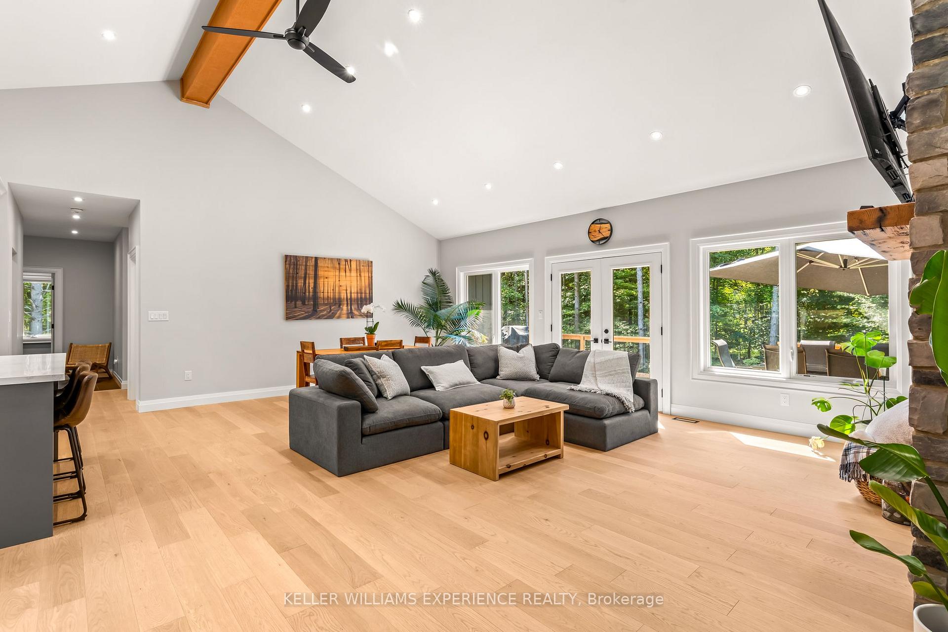 Photo 13 of 1065 Kilworthy Road, Gravenhurst, Morrison — HOMEH