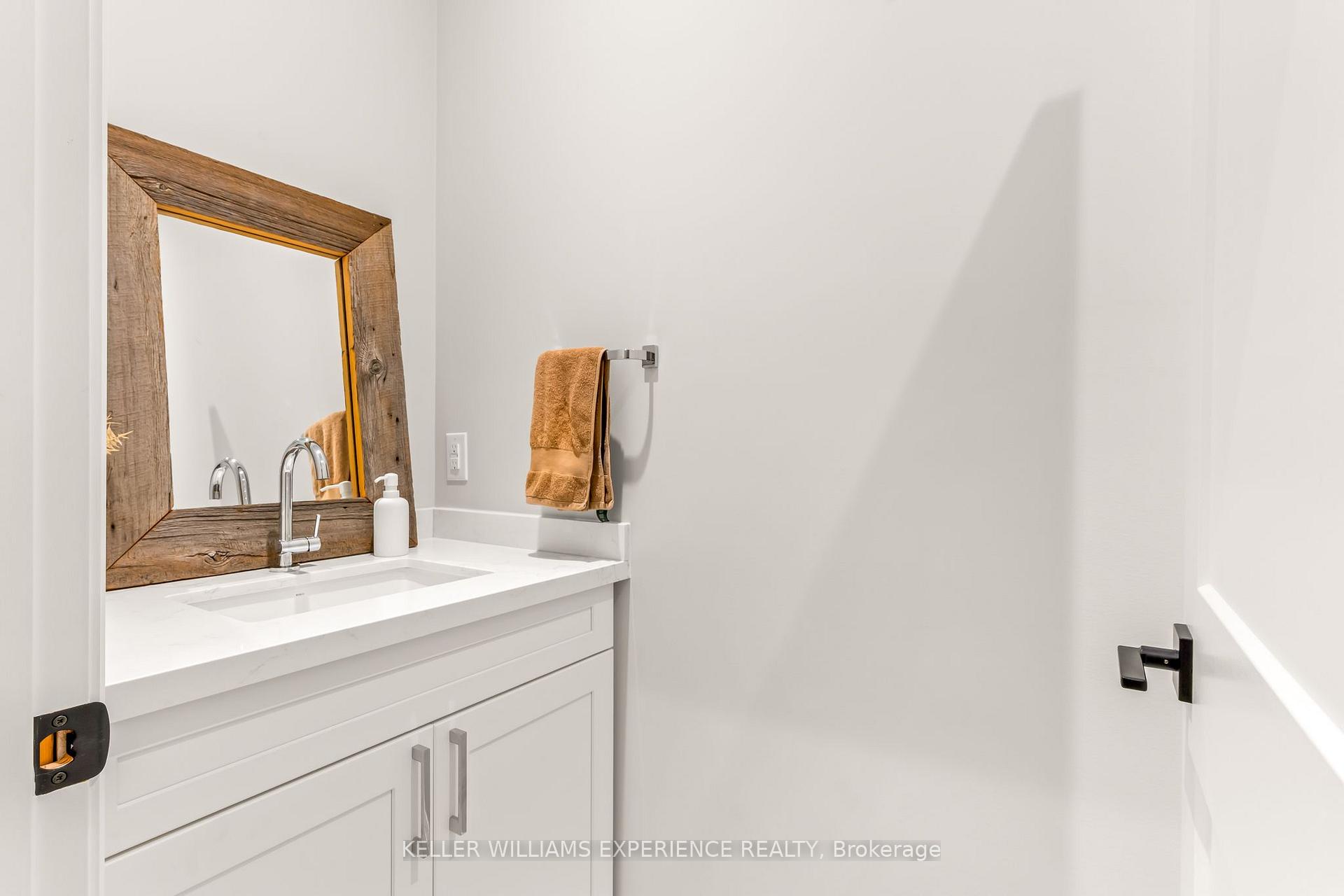 Photo 26 of 1065 Kilworthy Road, Gravenhurst, Morrison — HOMEH