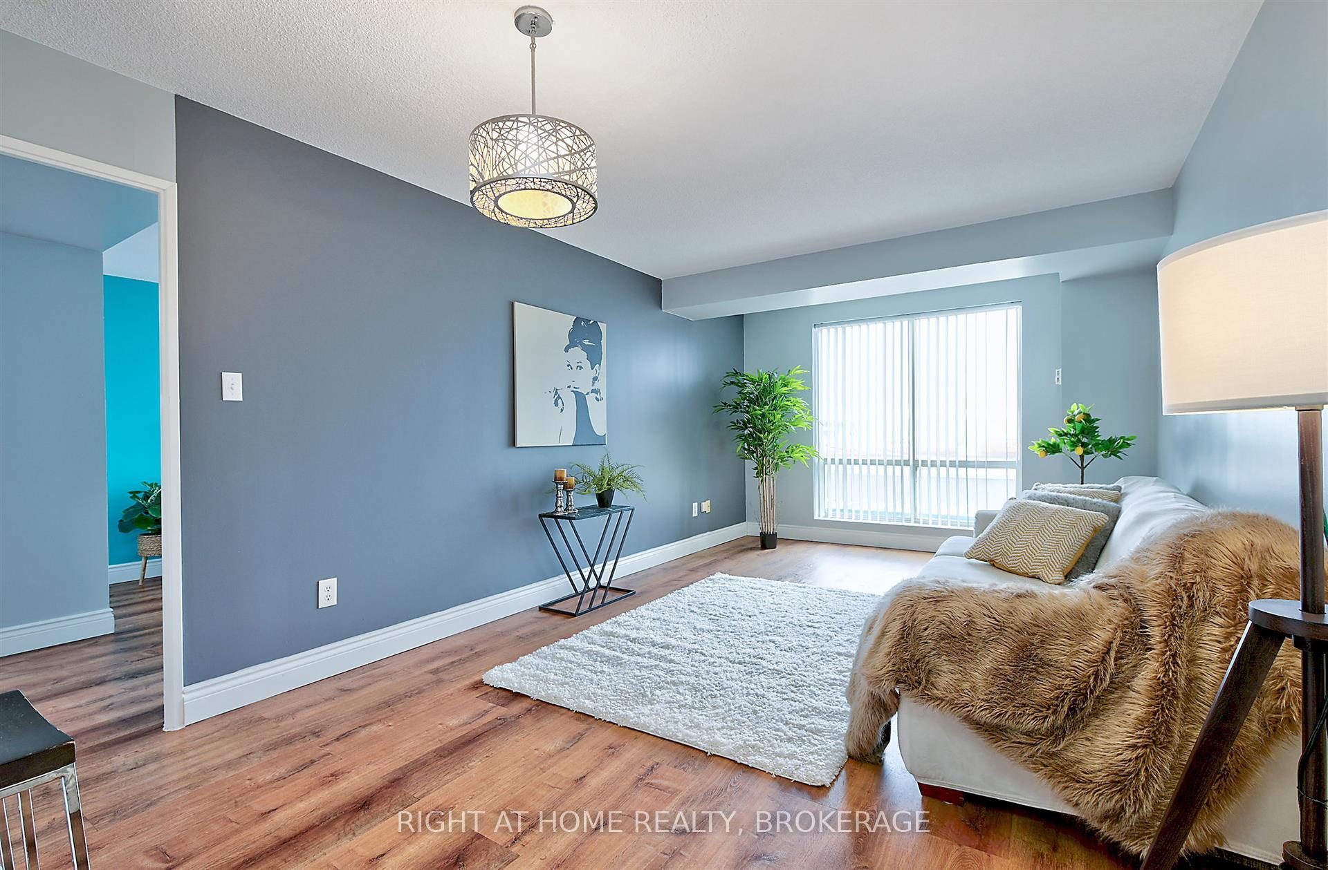 Photo 7 of Unit 206, 101 Subway Crescent, Etobicoke, Islington-City Centre West — HOMEH